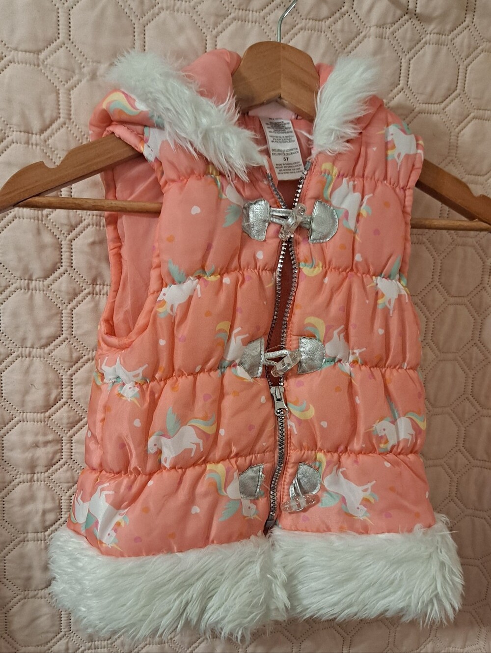 Little Lass Girls' Coral Unicorn Puffer Vest with Faux Fur Trim Sz 5T